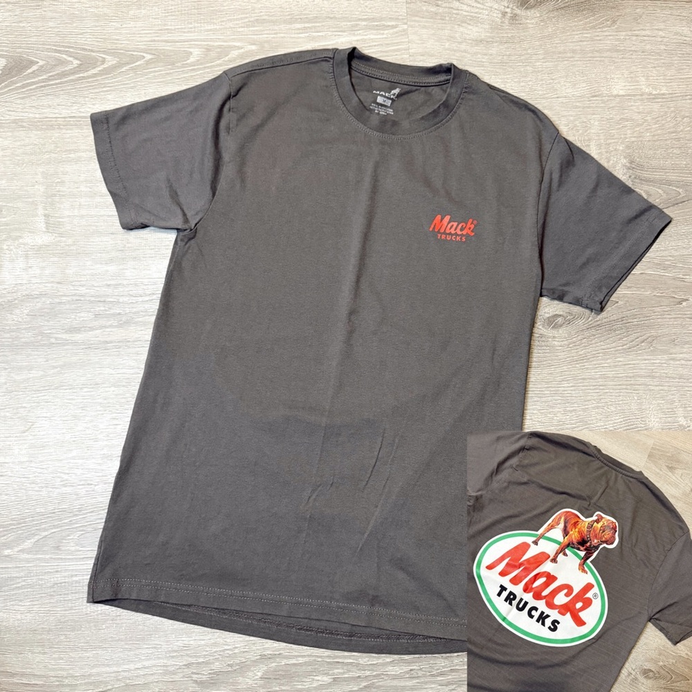 •MACK TRUCK• GRAPHIC TEE